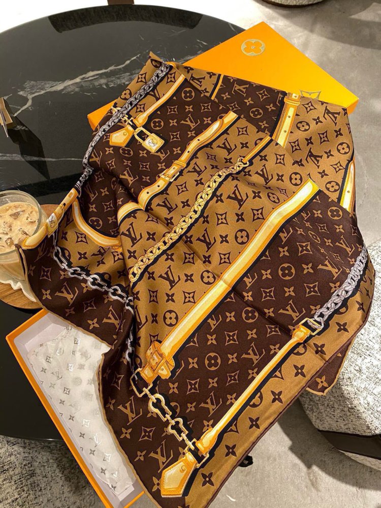 Scarf silk 90х90 cm фото 6