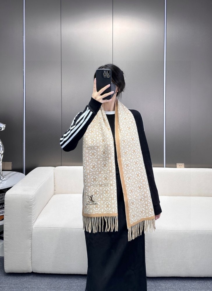 Scarf woolen 35х200 cm фото 7