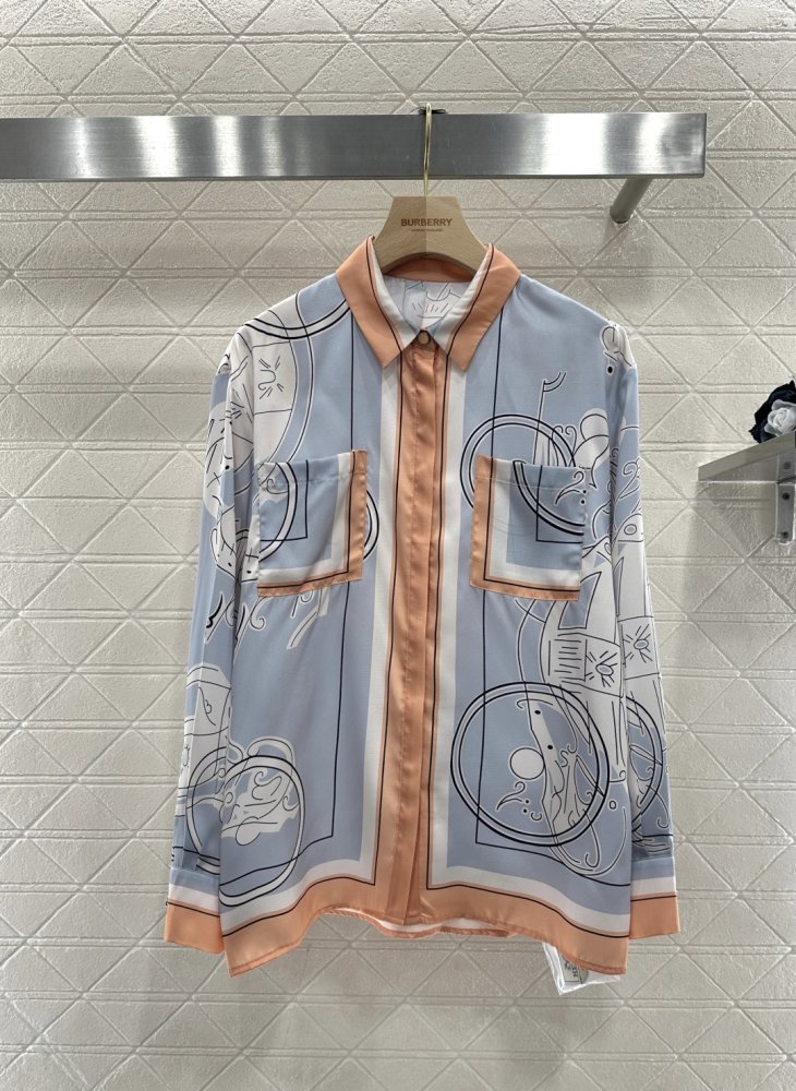 Шелковая рубашка