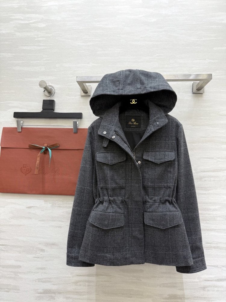 Шерстяная клетчатая куртка с капюшоном фото 5