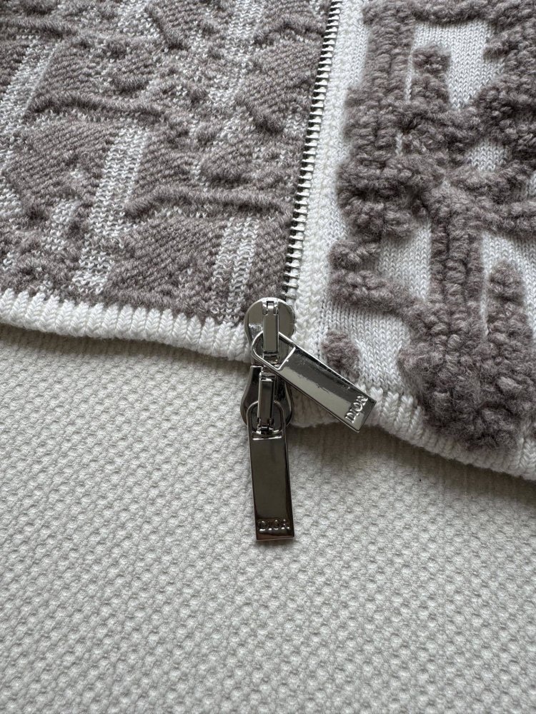 Woolen blouse women's фото 7