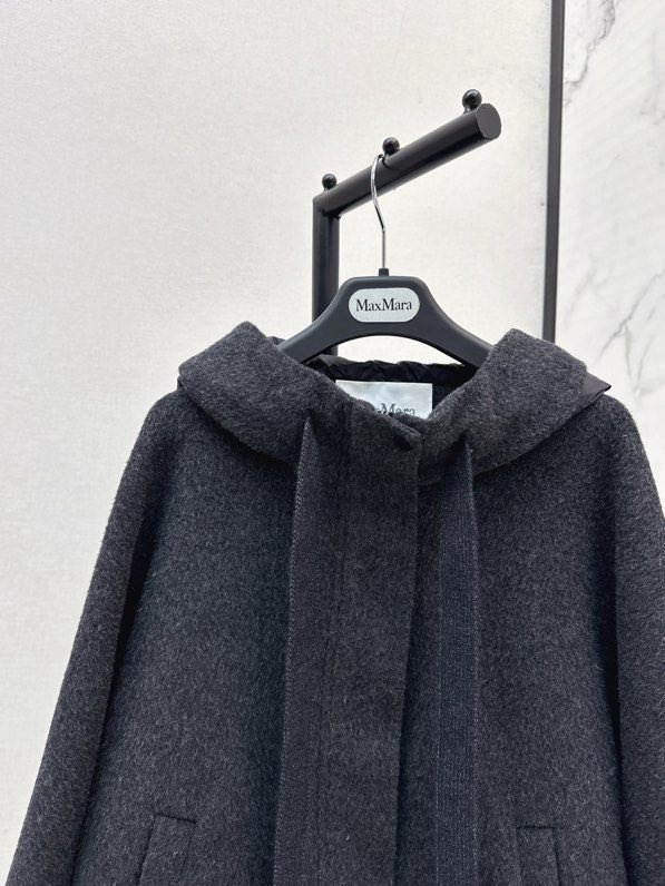 Woolen short jacket from hood фото 9