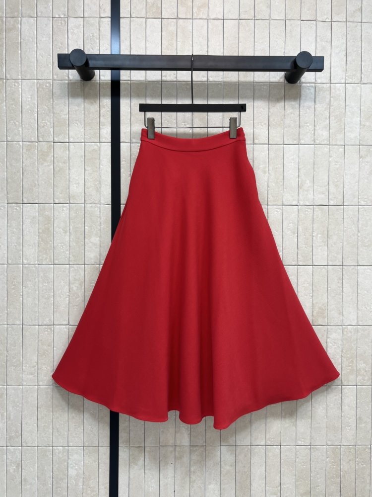 Шерстяная красная юбка