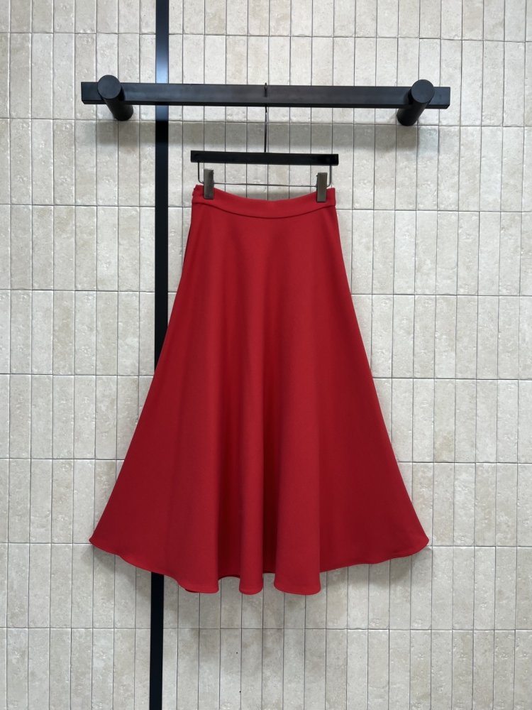 Шерстяная красная юбка фото 6