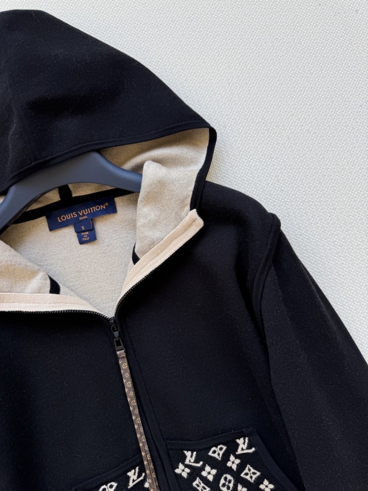 Шерстяная толстовка с капюшоном фото 5