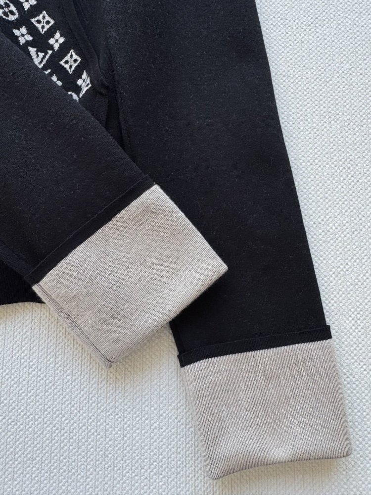 Шерстяная толстовка с капюшоном фото 8