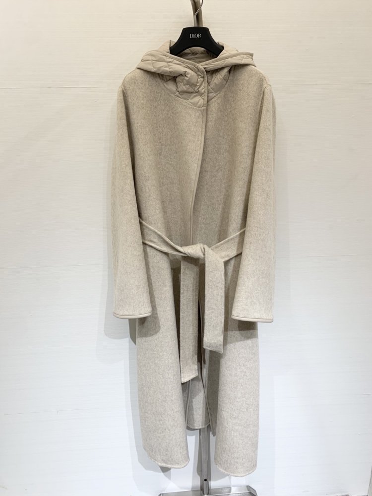 Шерстяное пальто с капюшоном фото 2