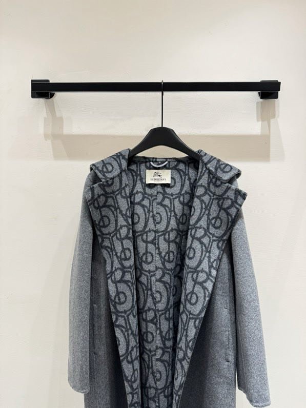 Шерстяное пальто с капюшоном фото 3