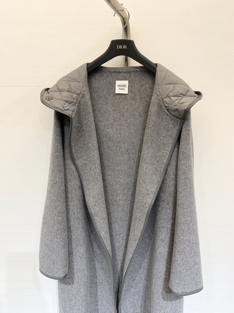 Шерстяное пальто с капюшоном фото 3