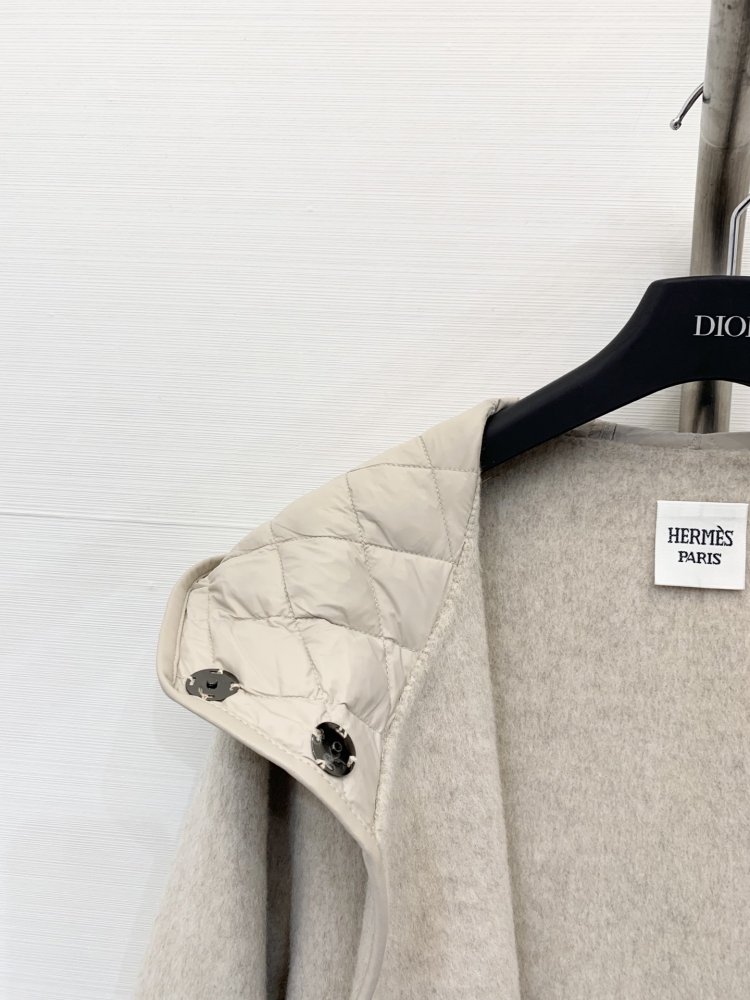 Шерстяное пальто с капюшоном фото 4