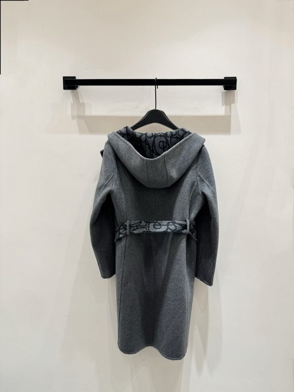 Шерстяное пальто с капюшоном фото 8