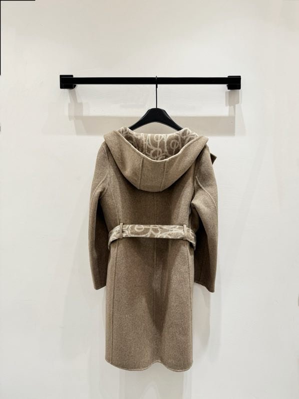 Wool coat from hood фото 8