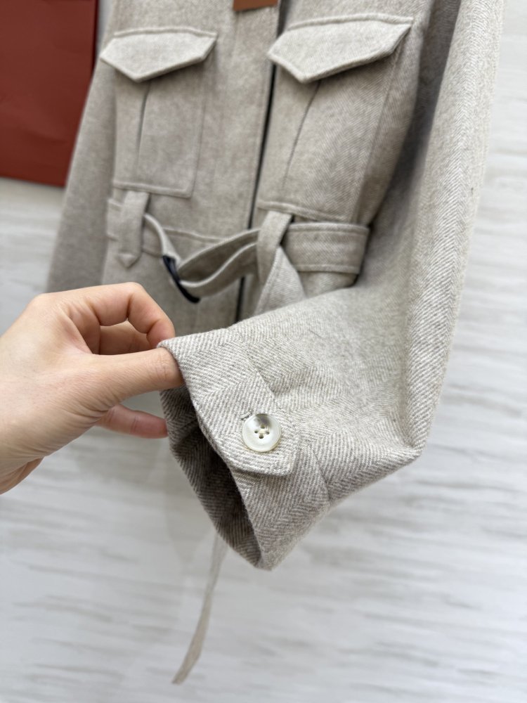 Вовняне пальто фото 6