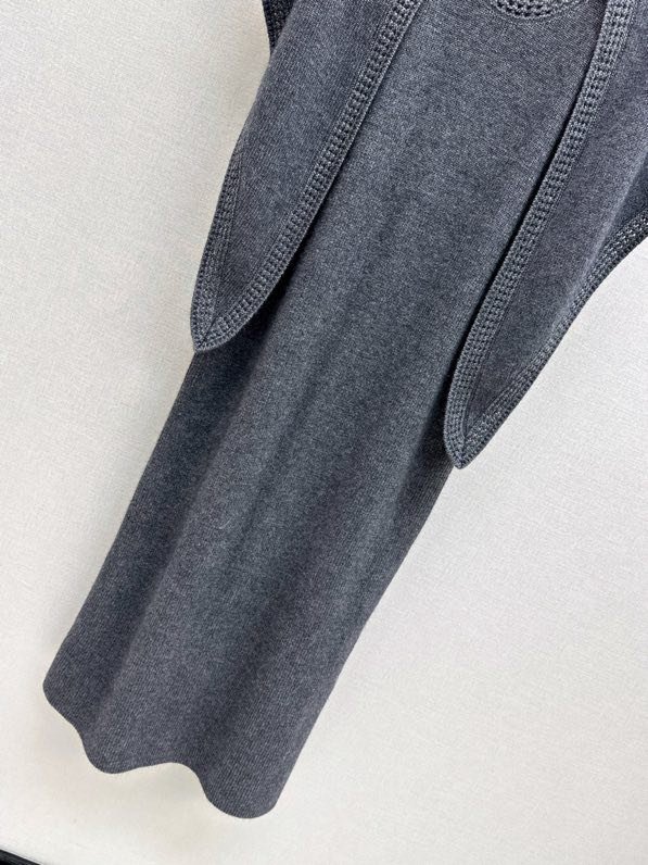 Шерстяное платье без рукавов с шалью фото 2