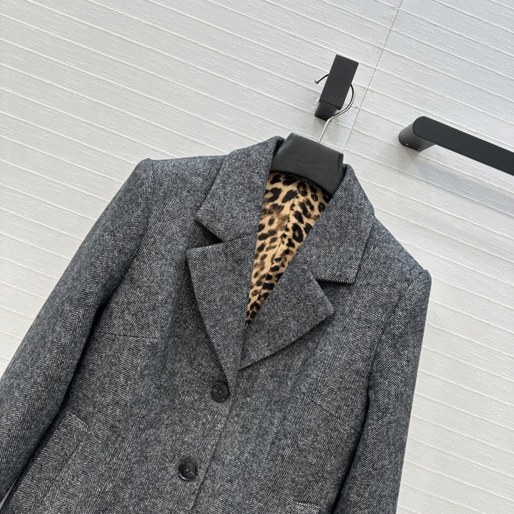 Шерстяной блейзер женский фото 2