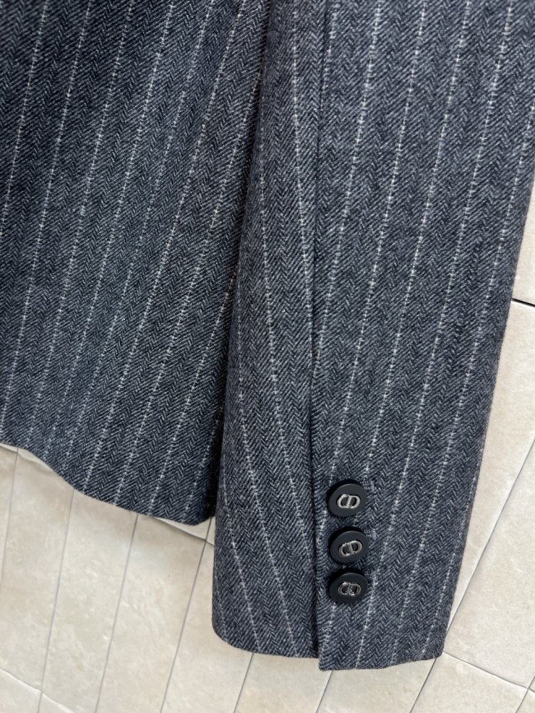 Шерстяной блейзер женский фото 6