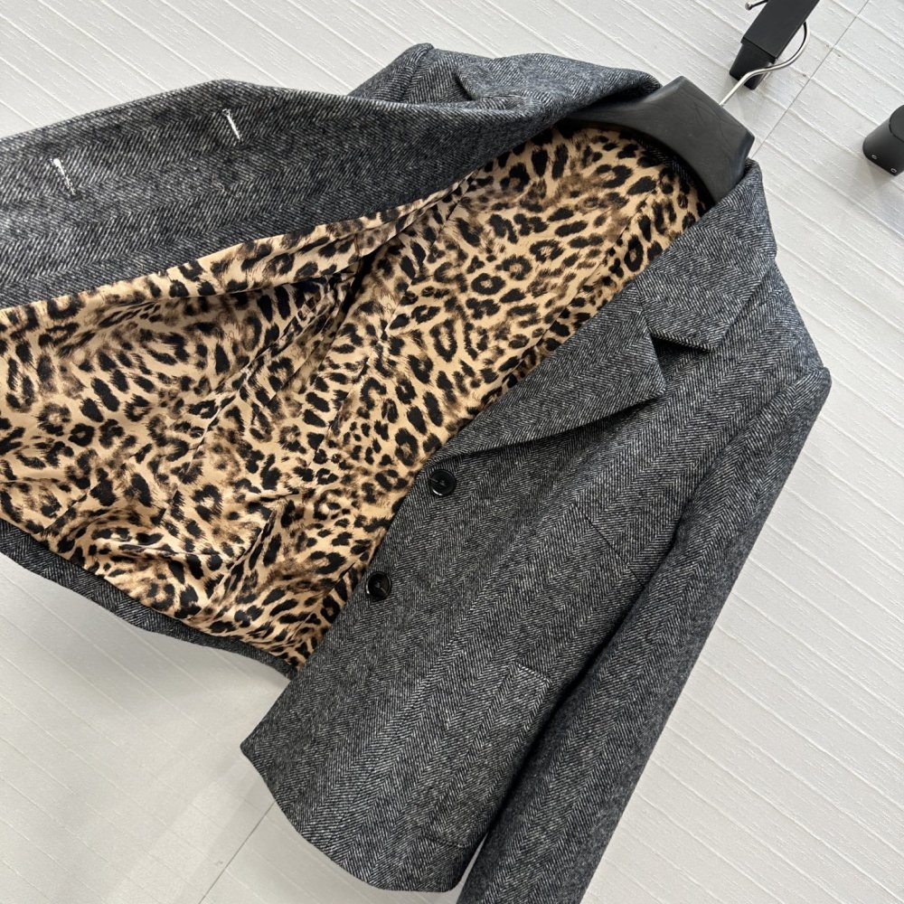 Шерстяной блейзер женский фото 7