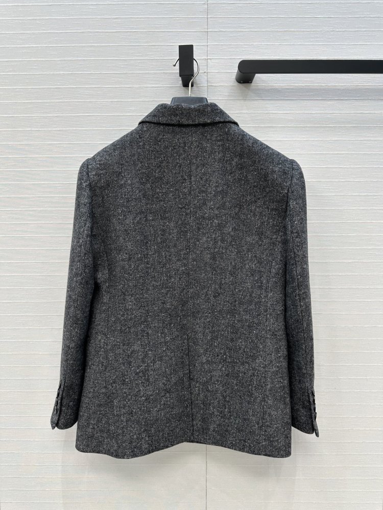 Шерстяной блейзер женский фото 9