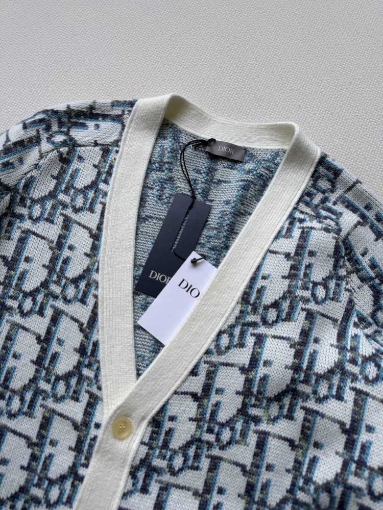 Шерстяной кардиган женский фото 4