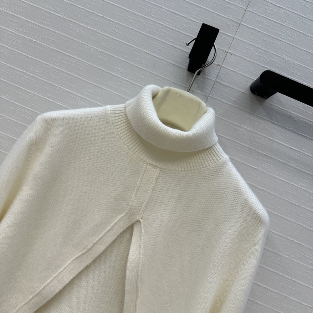 Woolen cardigan фото 4