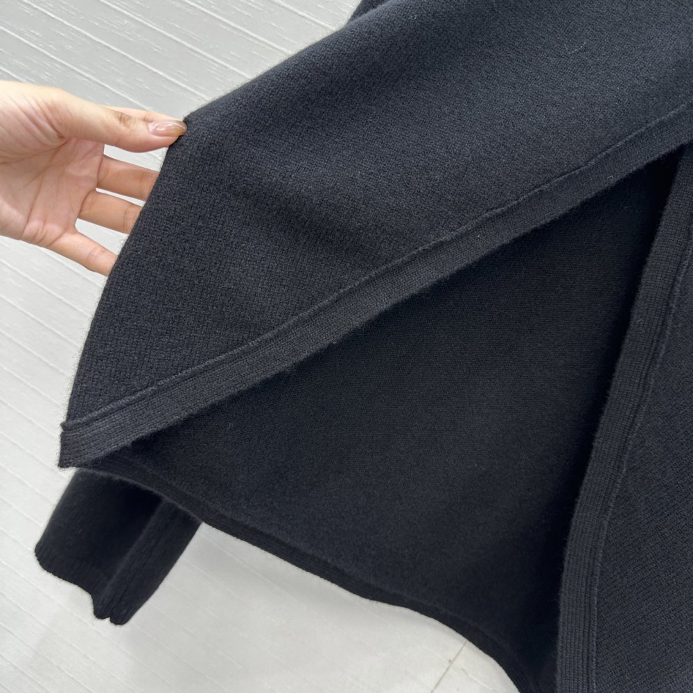 Шерстяной кардиган фото 6