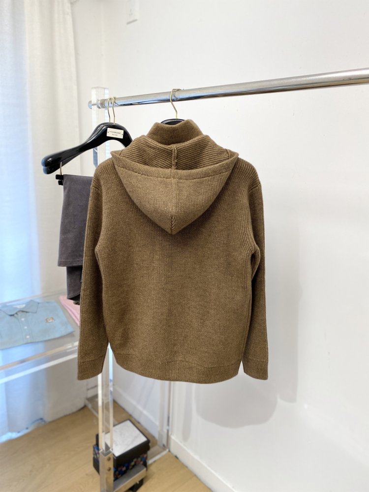 Шерстяной кардиган фото 9