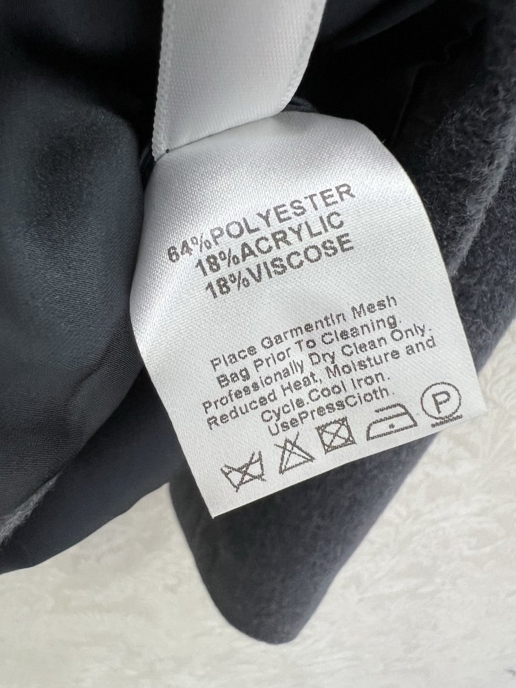 Шерстяной пиджак женский фото 5