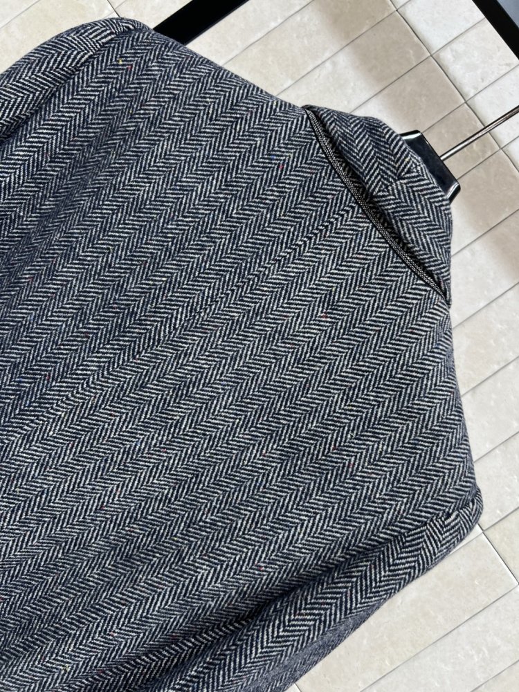 Вовняний піджак жіночий фото 8