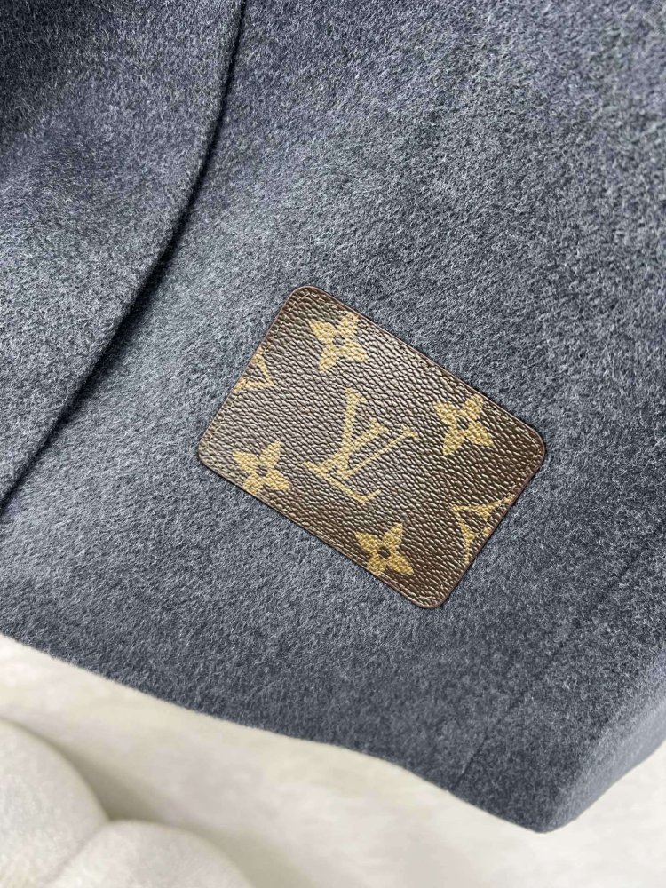 Шерстяной пиджак женский фото 9