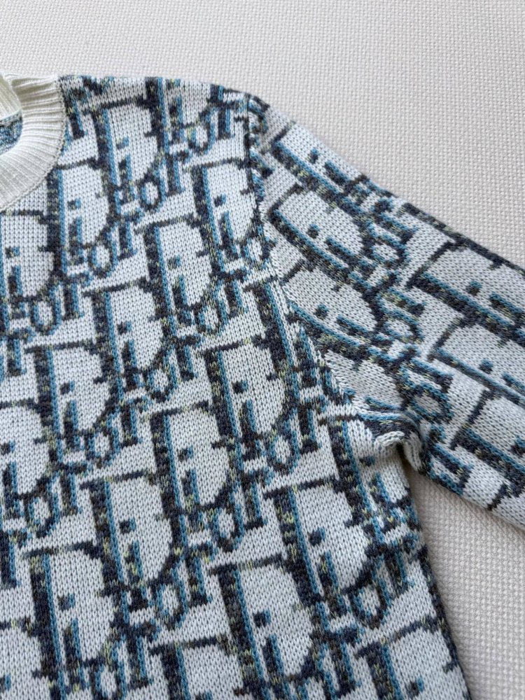 Woolen pullover women's фото 5