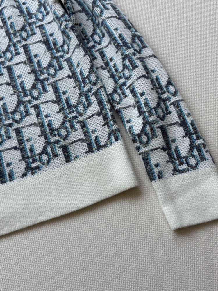 Woolen pullover women's фото 6