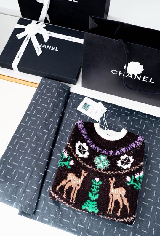 Шерстяной свитер фото 2