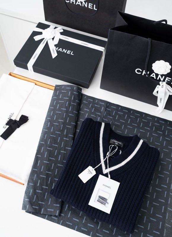 Шерстяной свитер фото 3