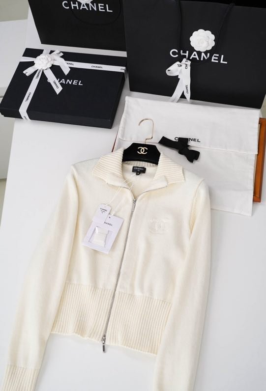 Шерстяной свитер фото 3