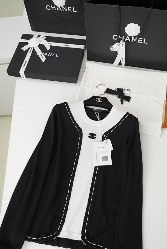 Шерстяной свитер фото 4