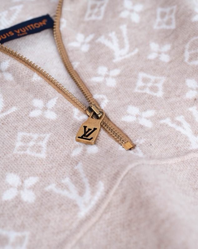 Шерстяной свитер фото 5