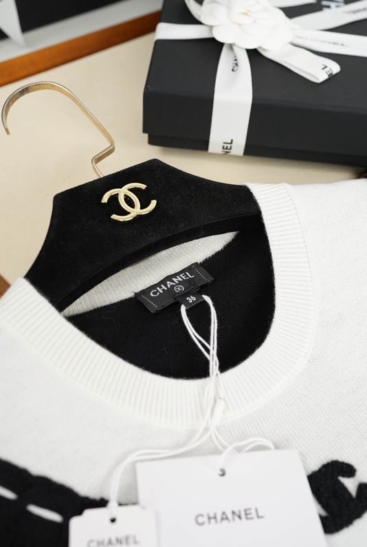 Шерстяной свитер фото 6