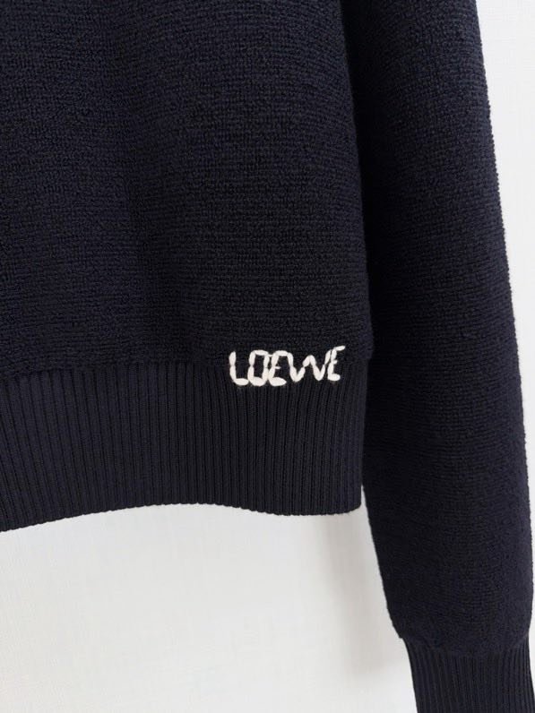 Шерстяной свитер фото 7