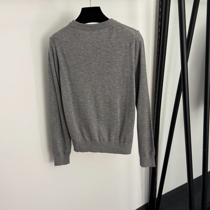 Woolen knitted pullover фото 8