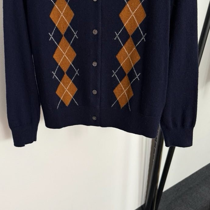 Шерстяной вязаный кардиган фото 2