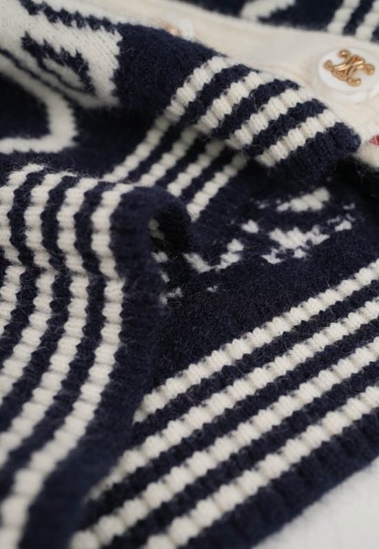 Вовняний в'язаний кардиган фото 6