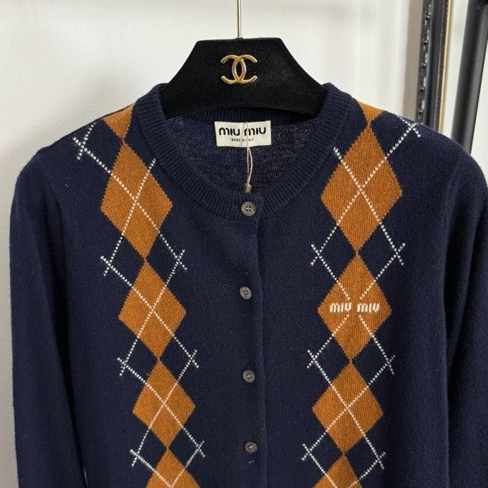 Шерстяной вязаный кардиган фото 7