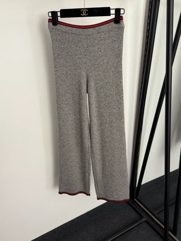 Вовняний в'язаний костюм фото 8