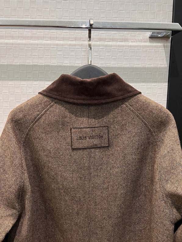 Шерстное пальто с вельветовым воротником фото 9