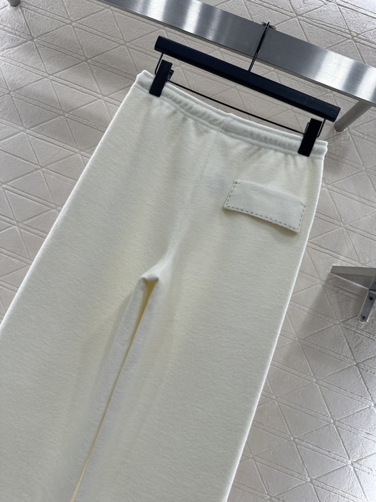 Extensive pants on lace фото 4