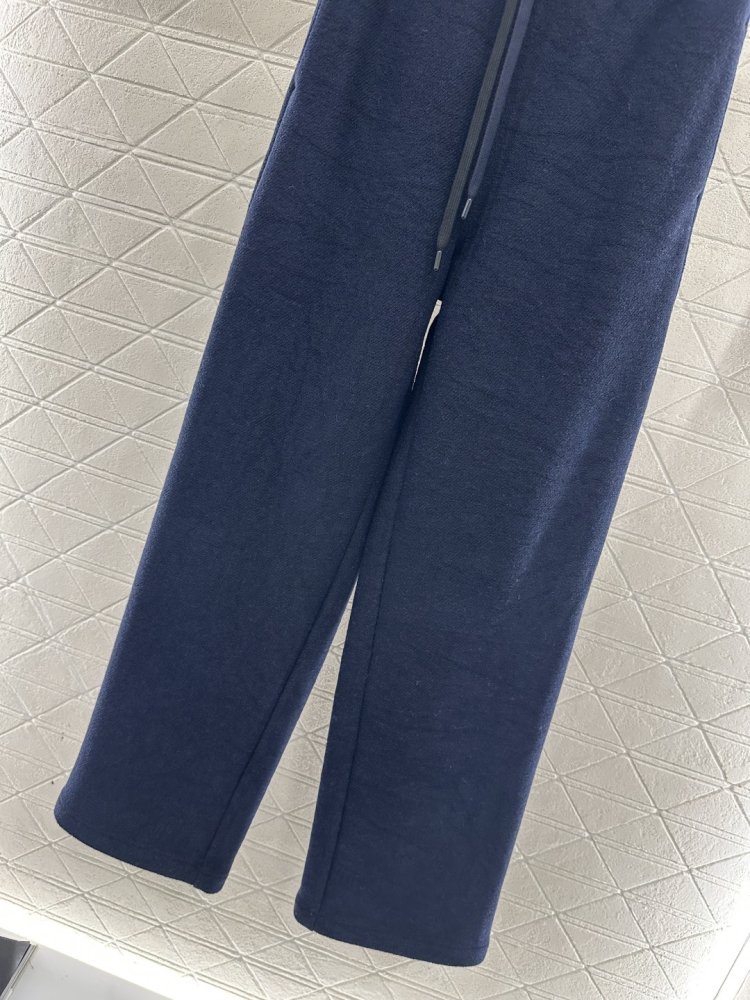 Широкі брюки на шнурівці фото 5