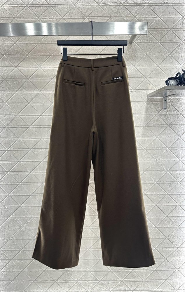 Широкие брюки с шелковым шарфом фото 2