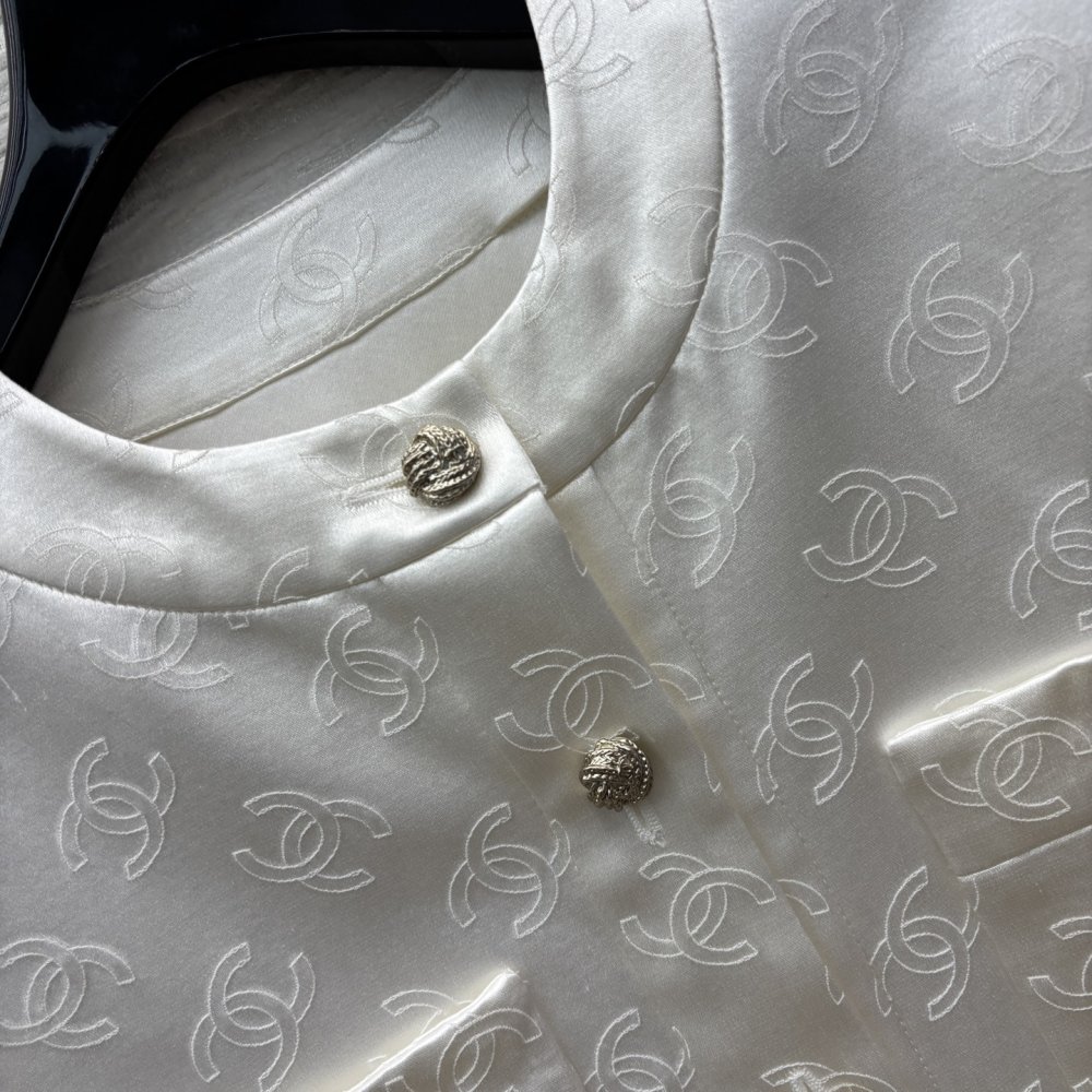 Шовковий жакет з круглим вирізом фото 4