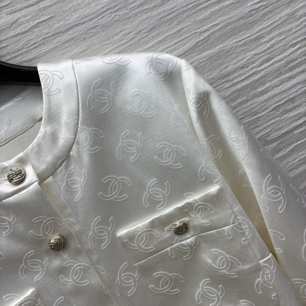 Шовковий жакет з круглим вирізом фото 5