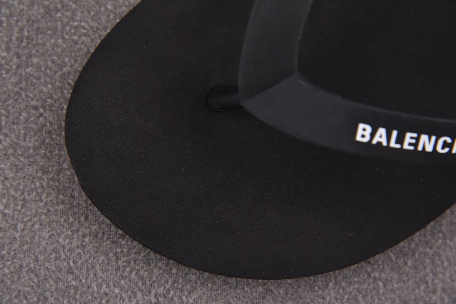 Шлепанцы Balenciaga Thong Sandal Black фото 8